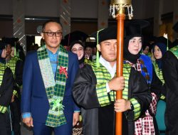 Beri Kuliah Umum di Wisuda STAIN Majene, Prof Zudan Ajak Mahasiswa Jaga Jejak Digitalnya