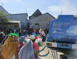 Dampak Kemarau Makin Meluas, Beni Iskandar Perintahkan Posko Petugas Pengantaran Air Hingga Dini Hari