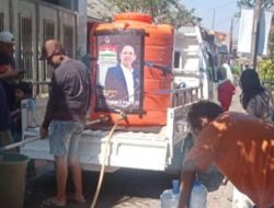 Anggota DPRD Makassar Supratman Rutin Salurkan Air Bersih kepada Warga Terdampak Kemarau