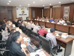 Malam Puncak Hari Jadi ke 72 Humas Polri, Wakapolda NTB Hadiri Secara Daring Dari Ruang Presisi Polda NTB