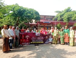 Peringati HUT Kota Makassar ke-416, Para Guru dan Siswa UPT SPF SDI Bung Gunakan Pakaian Adat