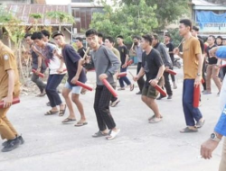 Hari Kedua Persiapan Hut Kota Makassar  Camat Ujung Tanah Memantau Latihan Perserta Karnaval Budaya