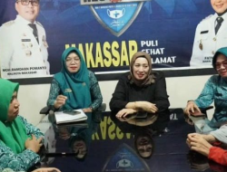 Ketua TP PKK Kecamatan Ujung Tanah Kota Makassar buka Kegiatan Minilokakarya