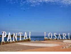 Anjungan Pantai Losari Potensi Wisata Kecamatan Ujung Pandang