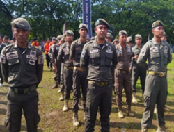 Satpol PP Makassar Hadiri Upacara Hari Juang TNI AD ke 78 Tahun