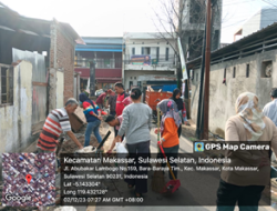 Lurah Bara Baraya Utara Bersama RT RW Gotong Royong Ciptakan Lingkungan Bersih