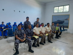 Personel Polsek Ujung Tanah Ikut Donor Darah di Lantamal VI Makassar