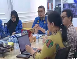 DPMPTSP Makassar Menerima Kunjungn BPK RI