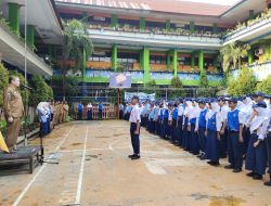 Upacara Bendera Perdana UPT SPF SMPN 4 Makassar Di Awal Semester Genap TP 2023-2024