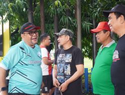 Plt.Kepala DPPKB Makassar Pimpin Kerja Bakti, Tingkatkan Kebersihan dan Solidaritas Bersama
