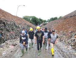 PJ Sekda Pimpin Bersih-Bersih TPA Antang, Persiapan Penilaian Adipura 2023