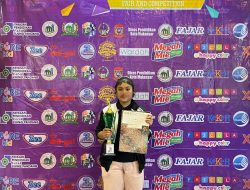 SIswi UPT SPF SMPN 10 Makassar Raih Juara Tiga di Ajang Badminton Fair And Competition