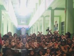 Kepala UPT SPF SMPN 10 Makassar Laksanakan Gelar Karya Projek Pelajar Pancasila (P5)