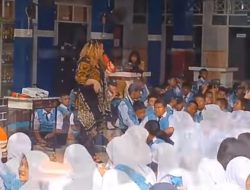 Projek Penguatan Profil Pelajar Pancasila, UPT SPF SMPN 6. Makassar Hadirkan Dua Pengusaha Muda