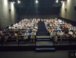 365 Siswa UPT SPF SMPN 23 Makassar Nonton Film Pulang Tak Harus Rumah