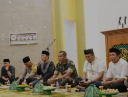 Camat Biringkanaya Gelar Safari Ramadhan di Masjid Untia, Ajak Ciptakan Generasi Cerdas Berkualitas