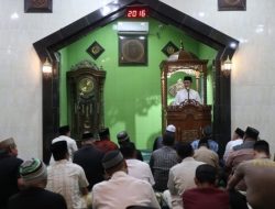 Camat Mariso Gelar Safari Ramadhan di Masjid Idaaratul Auquaaf