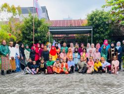 UPT SPF SDI Buttatianang II Peringati Hari Kebudayaan Kota Makassar Kompak Kenakan Pakaian Adat