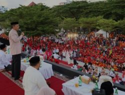 Buka Puasa Bersama, Wali Kota Danny Berbagi Keberkahan dengan Satgas Kebersihan