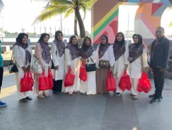 UPT SPF SDN Beroanging Hadiri Buka Puasa Bersama Petugas Kebersihan Sekaligus Bagikan Takjil dan sedekah di Anjungan Pantai Losari