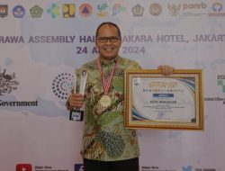 Pemkot Makassar Raih Penghargaan Standar Pelayanan Minimal SPM Awards 2024