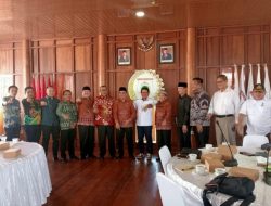 Bagian dan Keuangan Sekertaris DPRD Sulbar Terima Kunker DPRD Polman