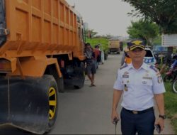 Dishub Makassar Tahan Puluhan Truk yang Beroperasi Dalam Kota Siang Hari