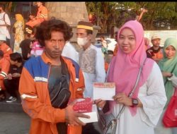 UPT SPF SDN Mongisidi 2 Makassar Hadiri Buka Puasa Bersama dan Berbagi dengan Satgas Kebersihan di Anjungan Pantai Losari