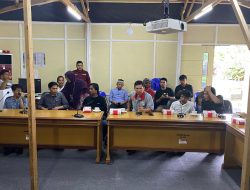 DPRD Provinsi Sulawesi Barat mengadakan Rapat Dengar Pendapat Umum