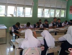 Proses Belajar Mengajar di UPT SPF SMPN 48 Makassar Berjalan Lancar