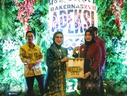 Didampingi Ketua DWP, PJ Sekda Makassar Hadiri Gala Dinner Apeksi XVII di Balikpapan