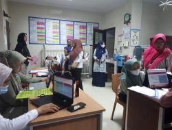 DPPKB Kota Makassar Laksanakan Pelayanan KB Serentak Sambut Hari Keluarga Nasional ke-31