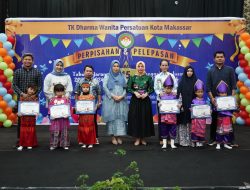 Fadliah Firman Apresiasi Dedikasi Murid dan Guru TK DWP Makassar dalam Acara Pelepasan