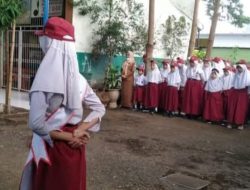 Kompak, UPT SPF SDN Baraya I dan UPT SPF Baraya II Makassar Gelar Upacara Bendera