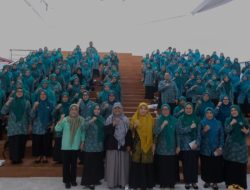 TP PKK Kota Makassar Dorong Gerakan Keluarga Cerdas Berinternet