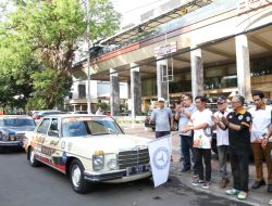 PJ Sekda Makassar Lepas Peserta Mercedes Benz Klasik Tour Der Sulawesi