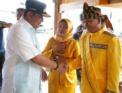 Pj Bahtiar Sapa Warga Mambi, 4 Perwakilan Sampaikan Pesan Adat