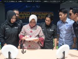 Indira Yusuf Ismail Resmikan Cafe Arts dan Meriahkan HUT ke 7 Amsterdam Institute