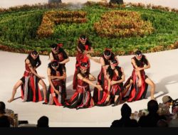 Provinsi Sulbar Persembahkan Tari Ma’bundu di Hati Terakhir Festival F8 Makassar