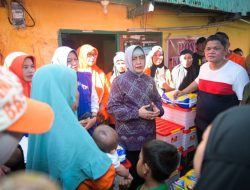 Legislator Fasruddin Rusli Dampingi Ketua TP PKK Makassar Kunjungi Lokasi Kebakaran di Maccini Gusung