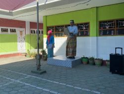 Memakai Pakaian Adat Tradisional, UPT SPF SDN Cendrawasih 1 Makassar Gelar Upacara Peringatan HUT RI ke-79