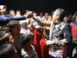 Danny Pomanto Serap Banyak Aspirasi Warga Pulau Kodingareng di Pesta Rakyat Kecamatan Sangkarrang