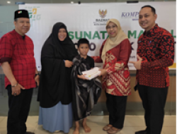 Plt Kadis Kominfo Makassar Tinjau Khitanan Kerja Sama BAZNAS – Kompas TV