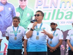 Sambut HUT Sulbar Dua Dekade , Bersama PT PLN, Sekprov Lepas dan Sambut Peserta Fun Run 4 KM