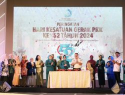 Danny Pomanto Tekankan Pentingnya Ketahanan Keluarga di Peringatan HKG PKK ke-52