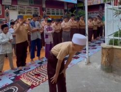 Jumat Ibadah Rutin Digelar UPT SPF SD Negeri Kalukuang I Makassar