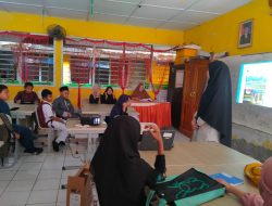 UPT SPF SDN Melayu Makassar Gelar Didiskusi Observasi Guru Kelas 6 Bersama Kepala Sekolah