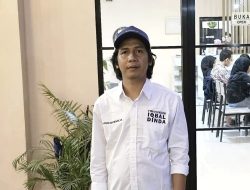 Tim Hukum 99 Iqbal – Dinda Tanggapi santai Maraknya Editing Dua Jari Di Medsos .