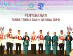 Dinas Kesehatan Meraih Perhargaan Dalam HKG PKK ke-52 tingkat Kota Makassar