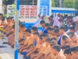 Pelajar UPT SPF SMPN 48 Makassar Laksanakan Pembiasaan Salat Dhuha Bersama